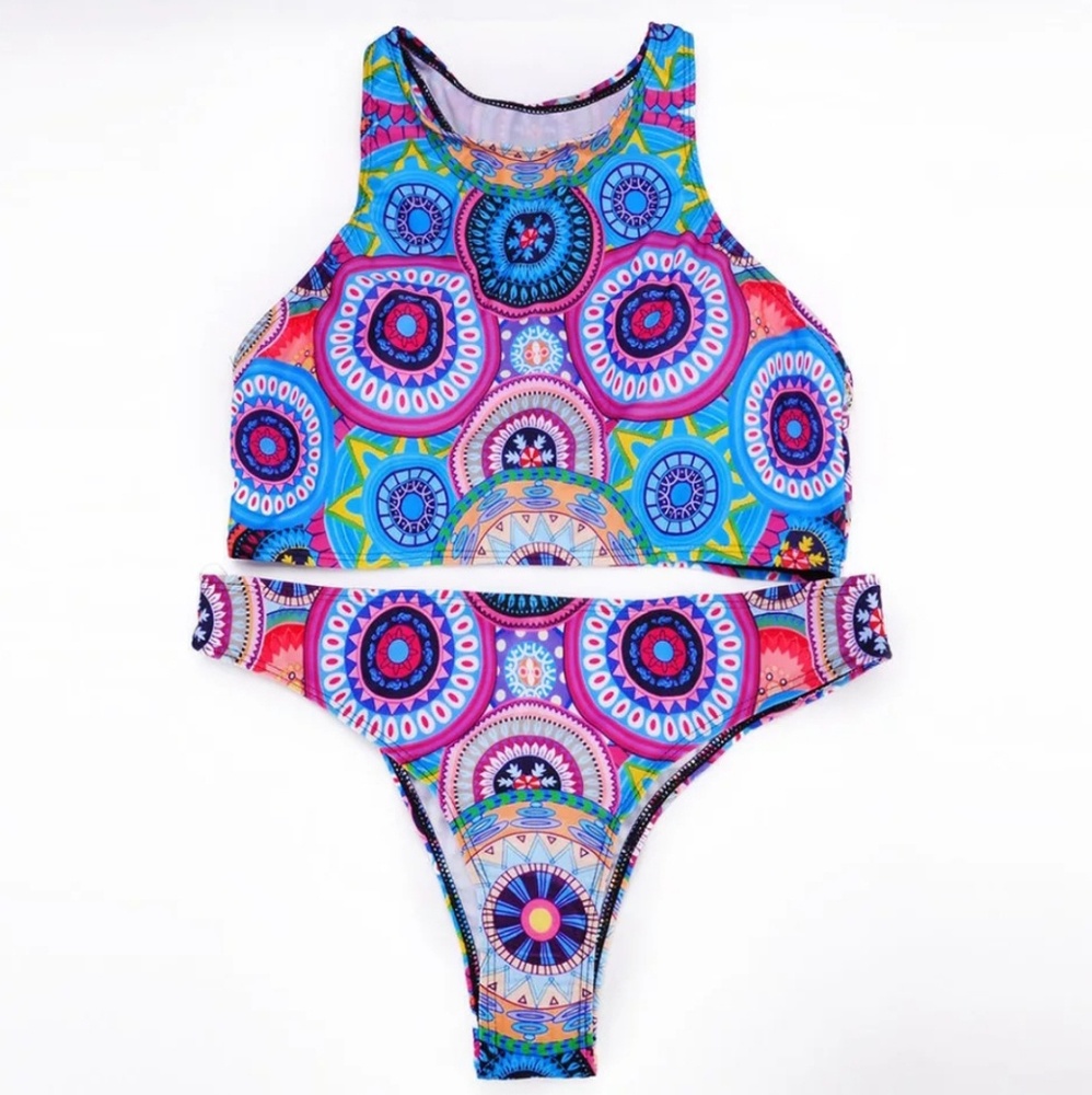 💥LAST ONE💥 NEW Bohemian Halter Style Bikini Set - Picture 2 of 6
